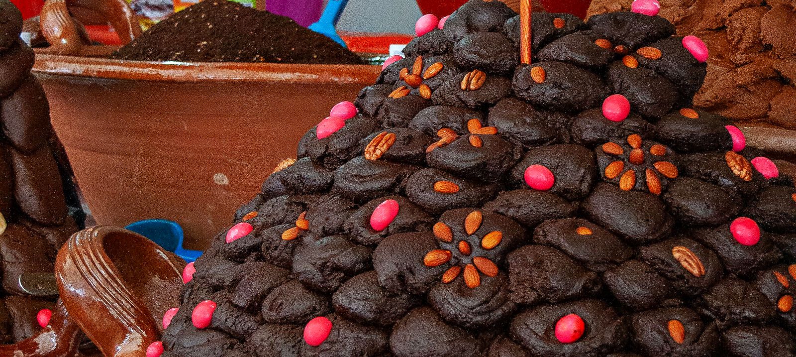 Chocolate y mole de mesa oaxaqueño en el mercado
